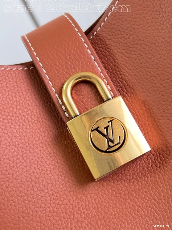 WIS Bag-26*18*7CM Low Key LOUIS VUITTON Shoulder 0825
